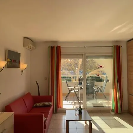 609 Natureva- 2 Pers 아파트